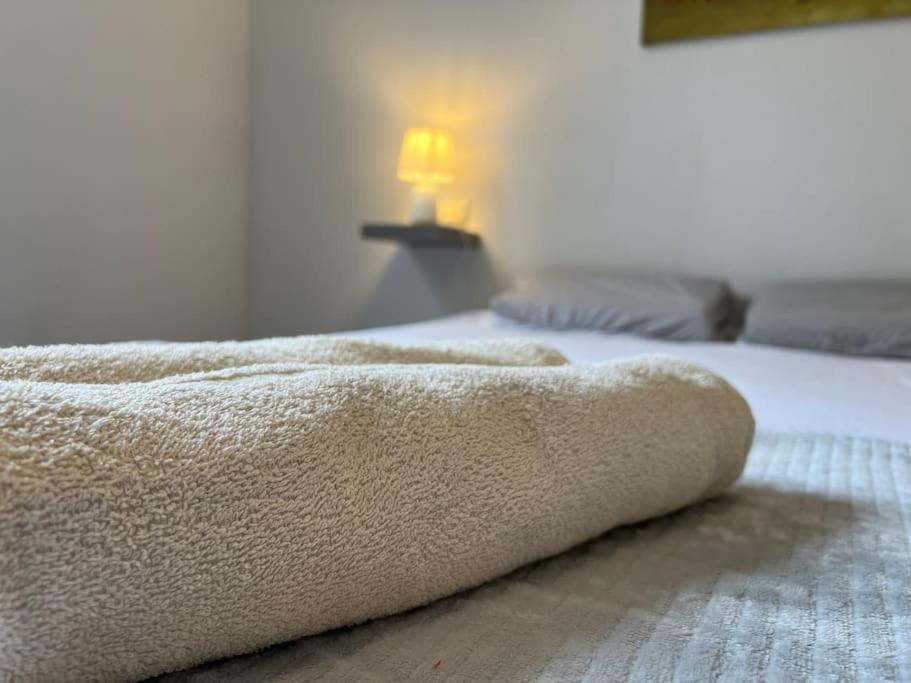 T2 Calme Et Paisible Parking Apartment *